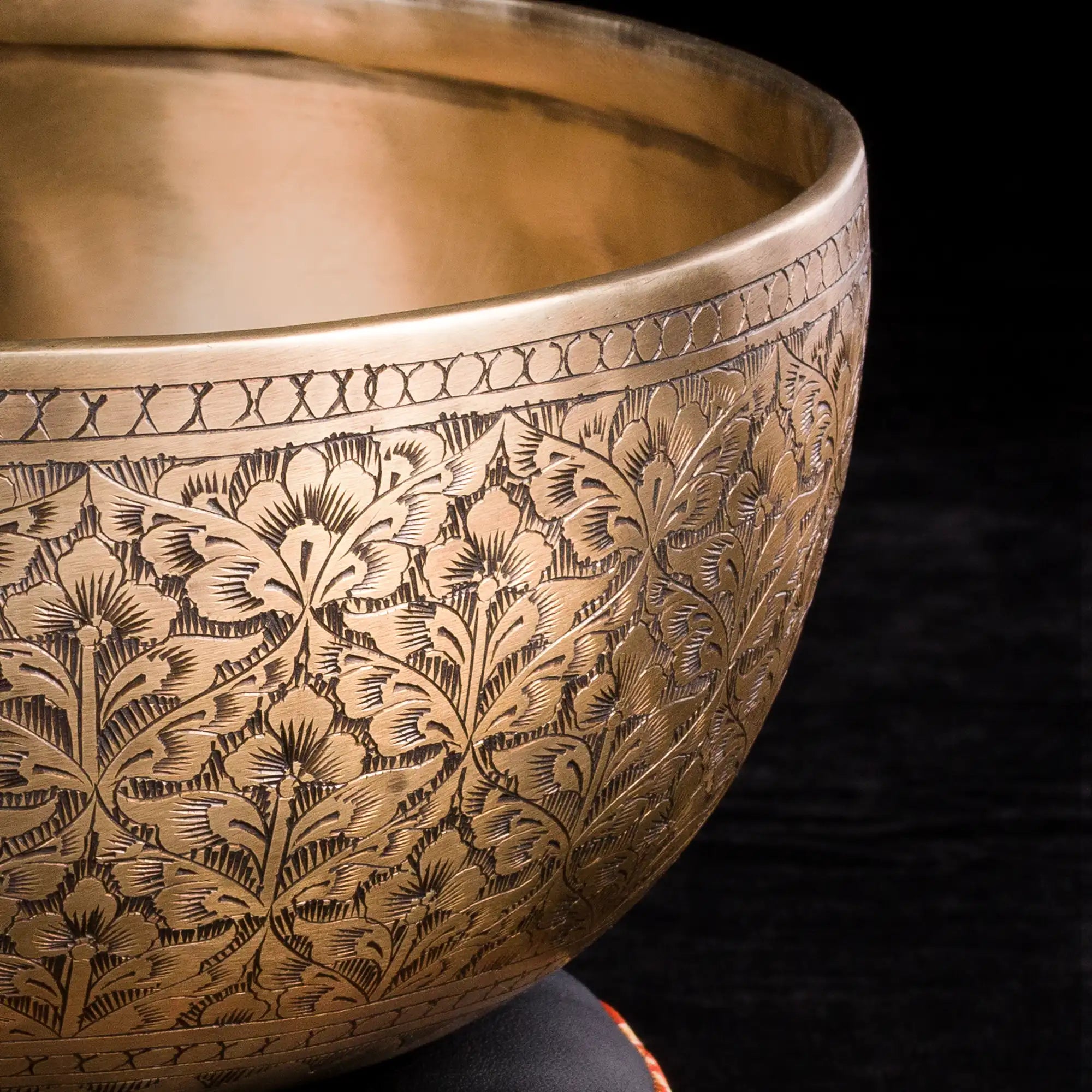 Eternal Flora Hand-Carved Jambati Himayalan Singing Bowl HW329 – 8 5/8”, F3 & B4. (Copy)
