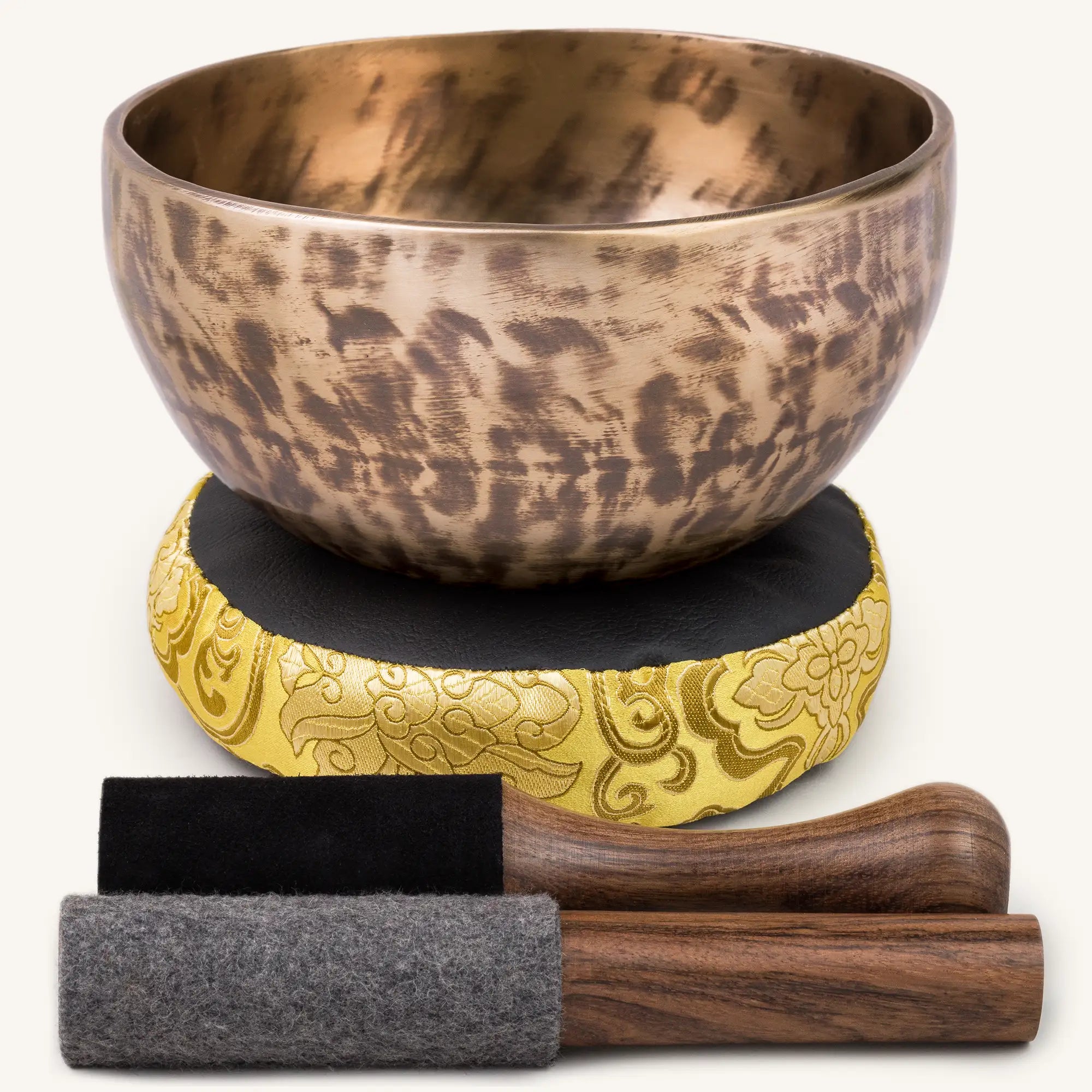 Thadobati Tibetan Singing Bowl TH590 - 7 3/8", C4 & G5.