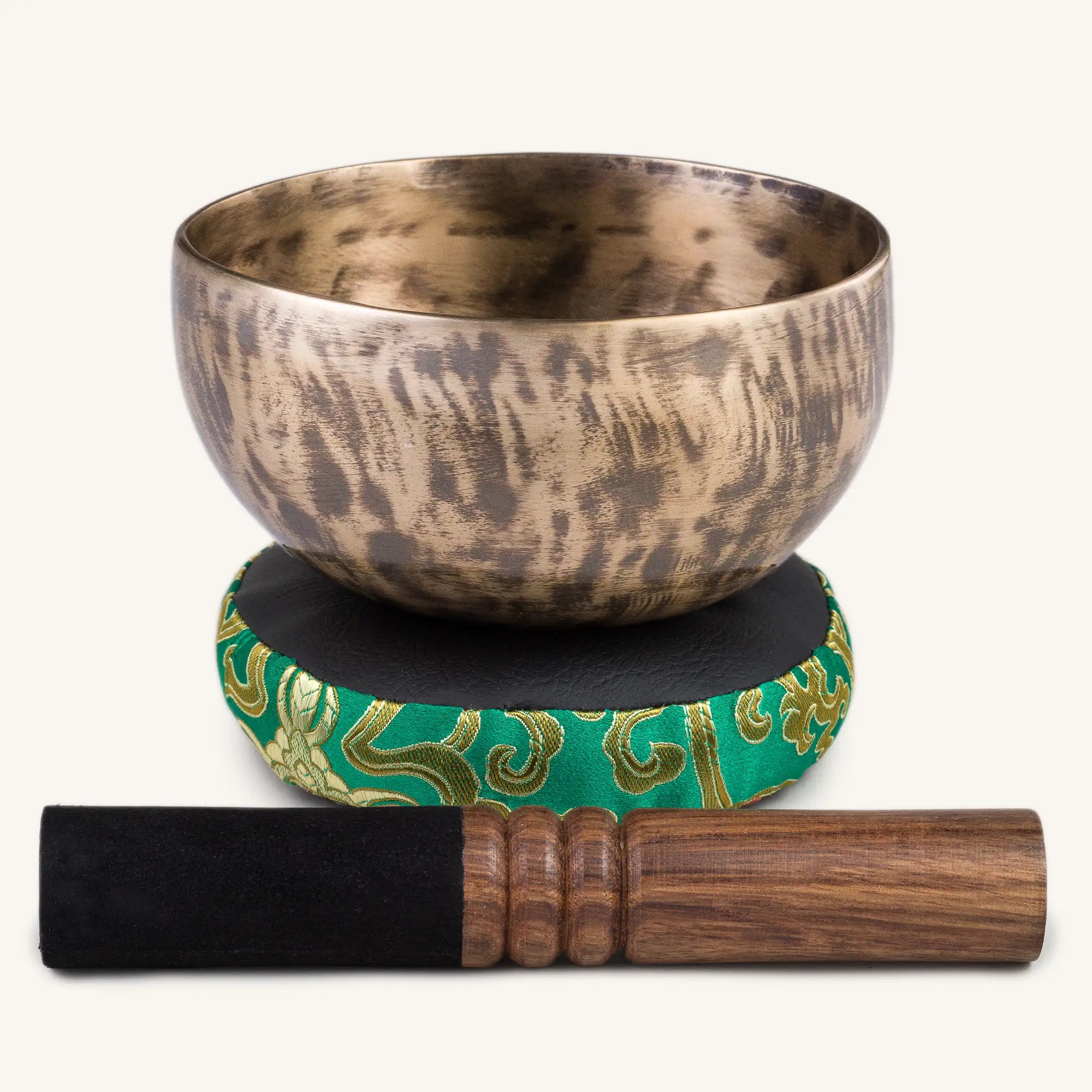 Thadobati Tibetan Singing Bowl TH750 5 3/8", F4-F#4 & B5.