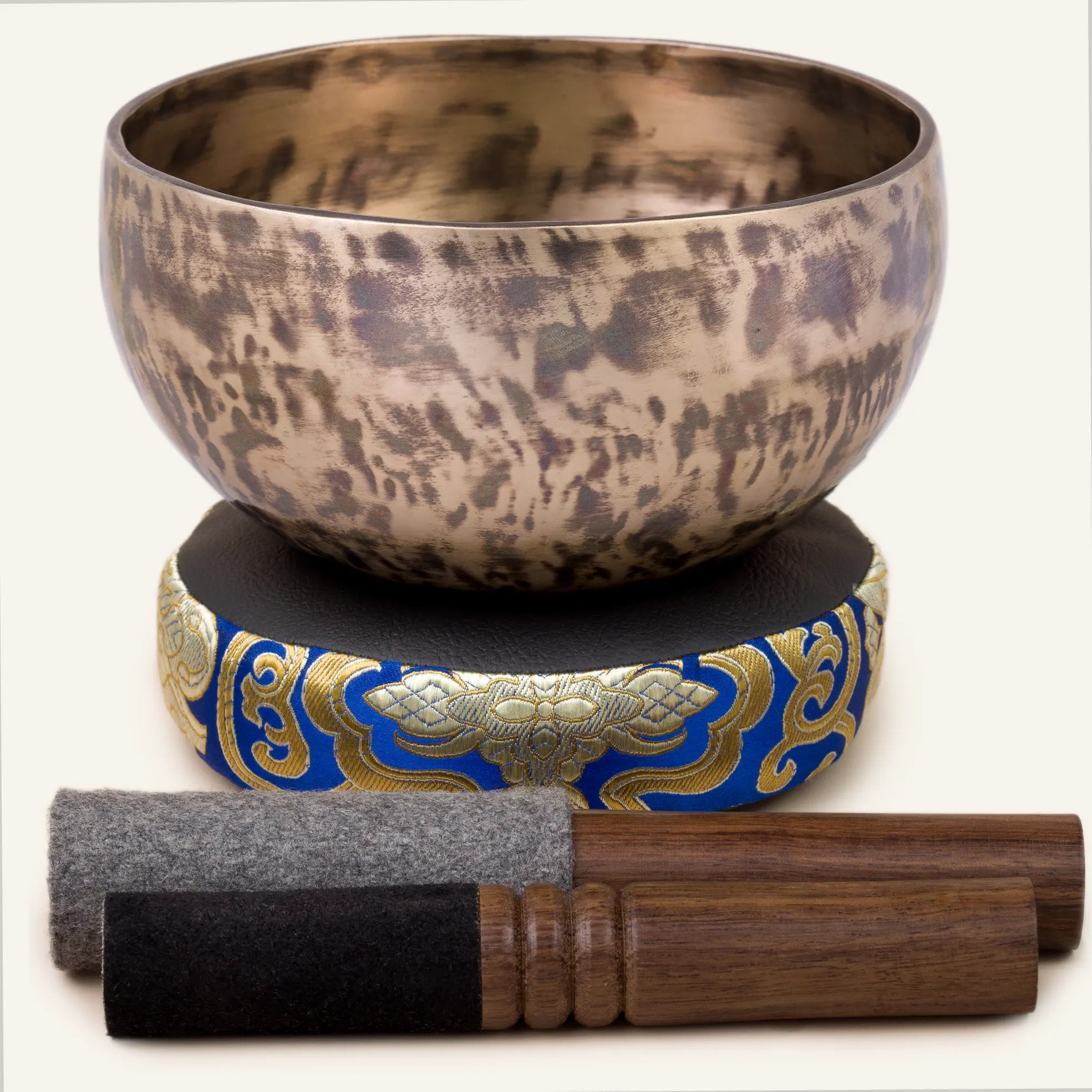 Thadobati Tibetan Singing Bowl TH785- 7", B3/C4 & F#5.