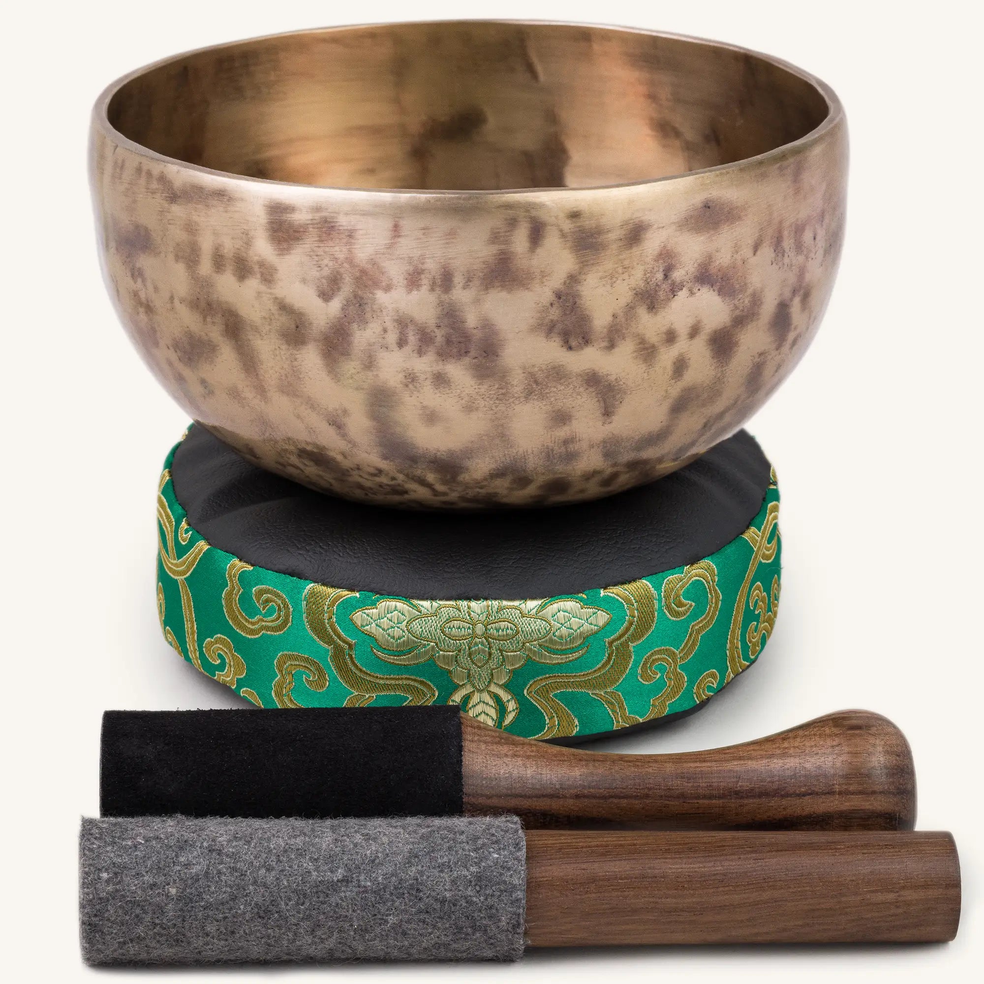 Thadobati Tibetan Singing Bowl TH788 - 6 1/4", D#4 & A5.