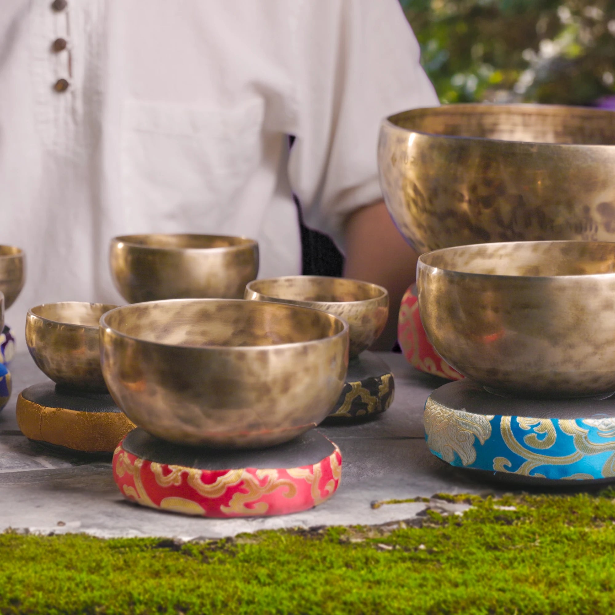 Thadobati Tibetan Singing Bowl TH54 - 7", B3 & F5.