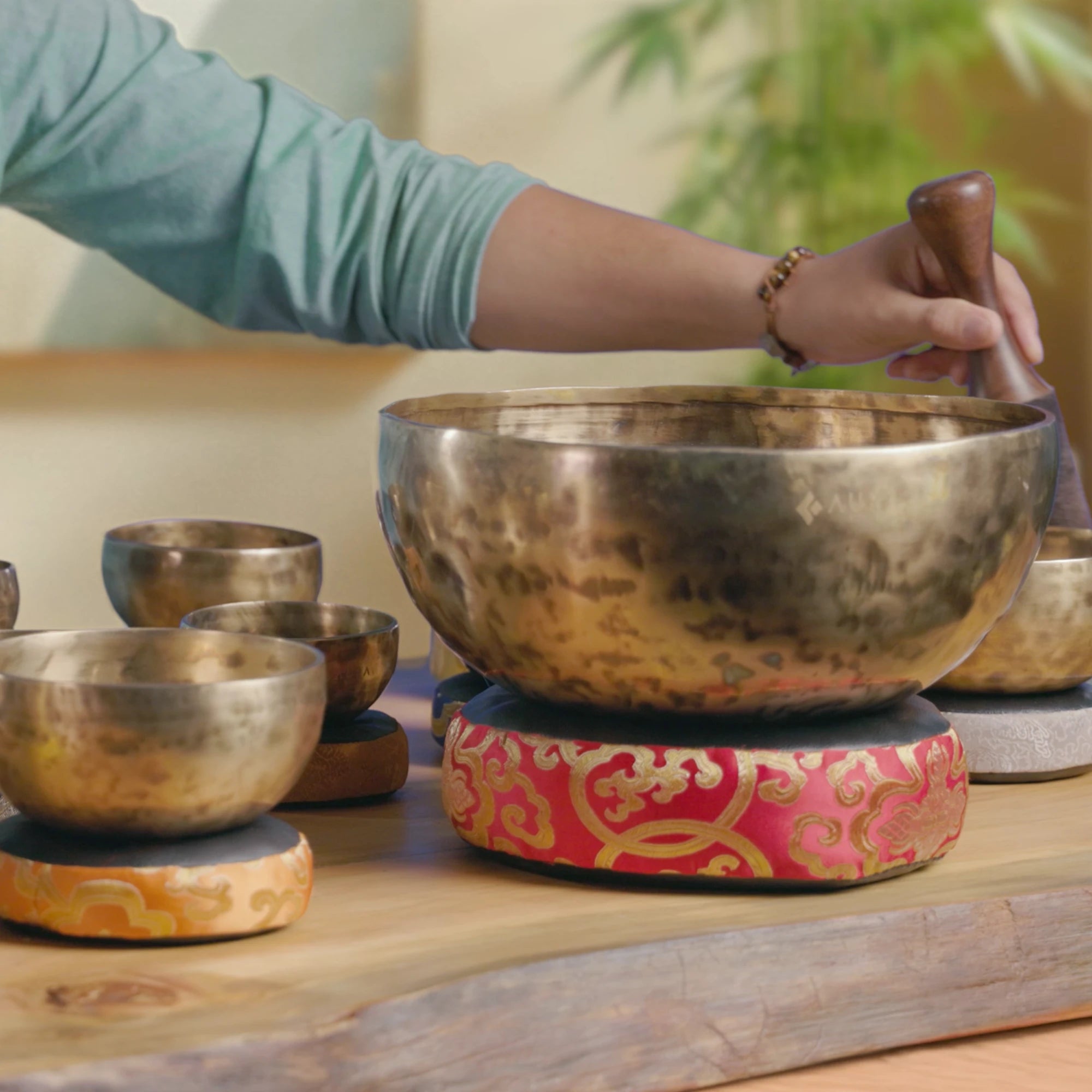 Jambati Tibetan Singing Bowl HW794 - 11 3/8", G2 & D4.