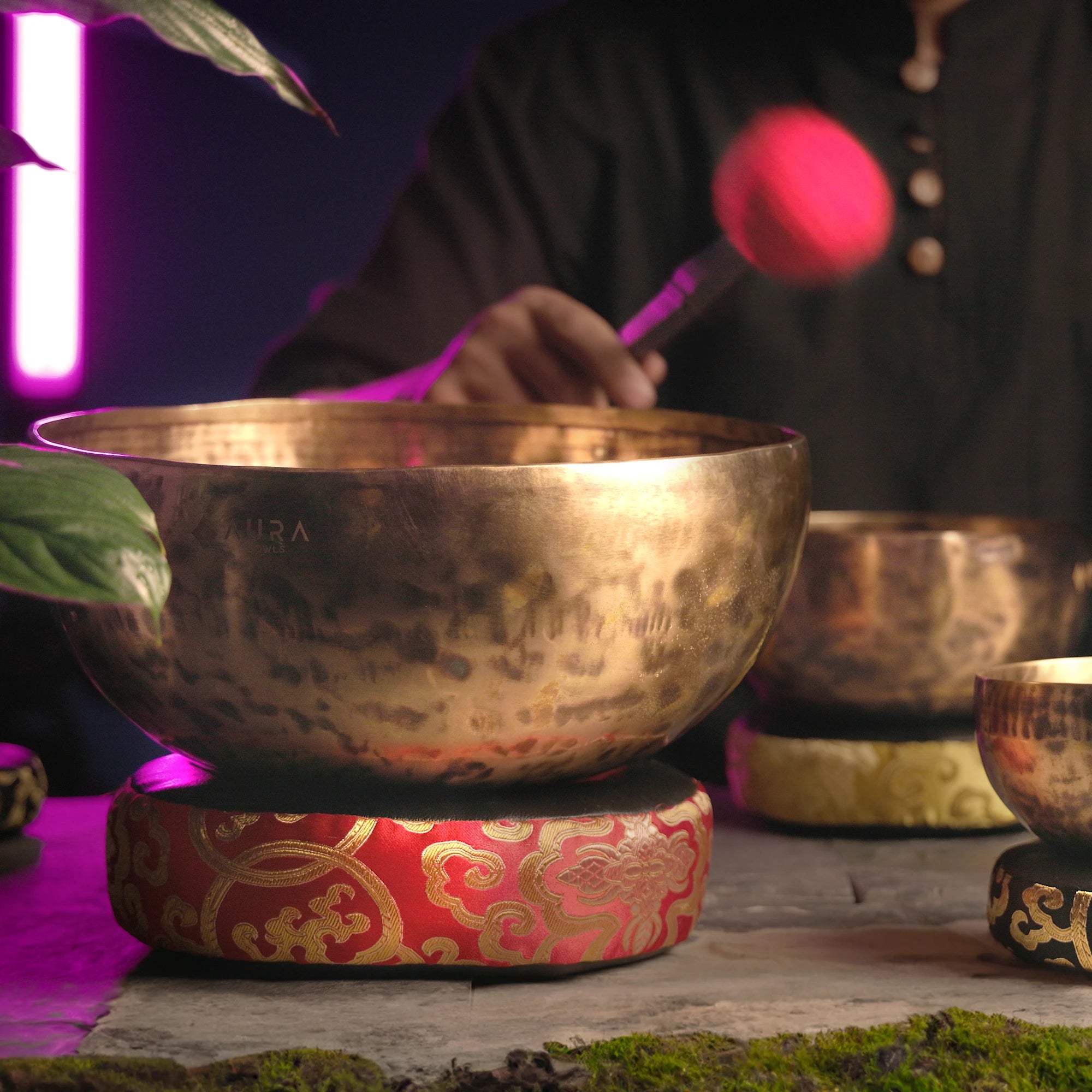 Jambati Tibetan Singing Bowl HW797 - 10 7/8", A2 & E4.