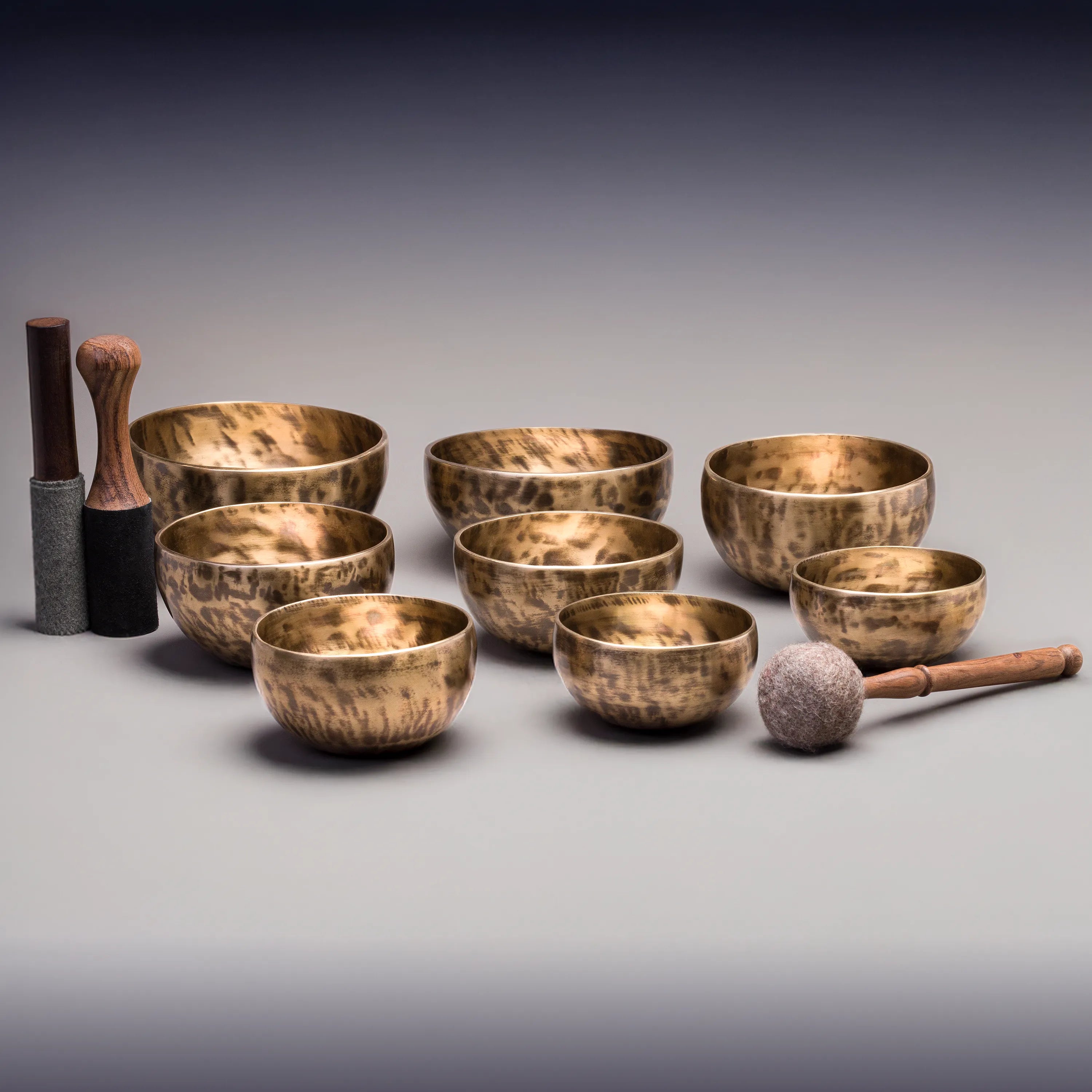 Sound Practitioners Choice – 8 pc. Chakra-tuned Tibetan Singing Bowl Set C8S-51