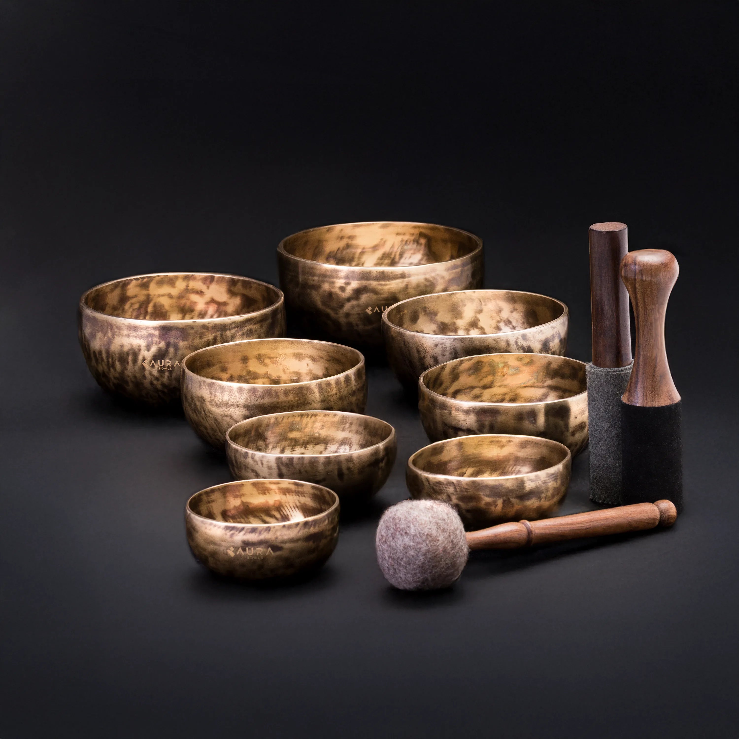 Sound Practitioners Choice – 8 pc. Chakra-tuned Tibetan Singing Bowl Set C8S-53