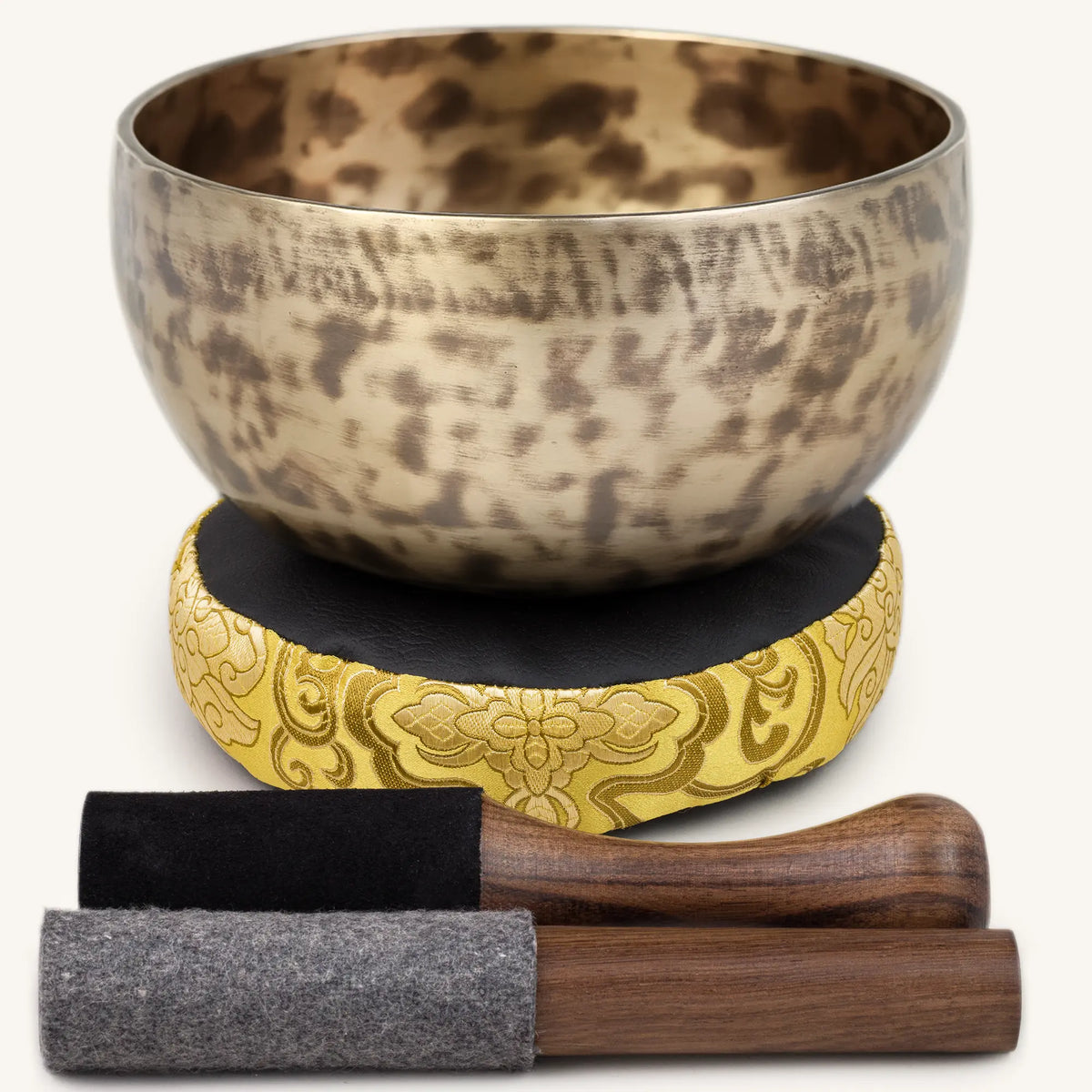 Thadobati Tibetan Singing Bowl TH819 - 6 7/8", C4 & F#5.
