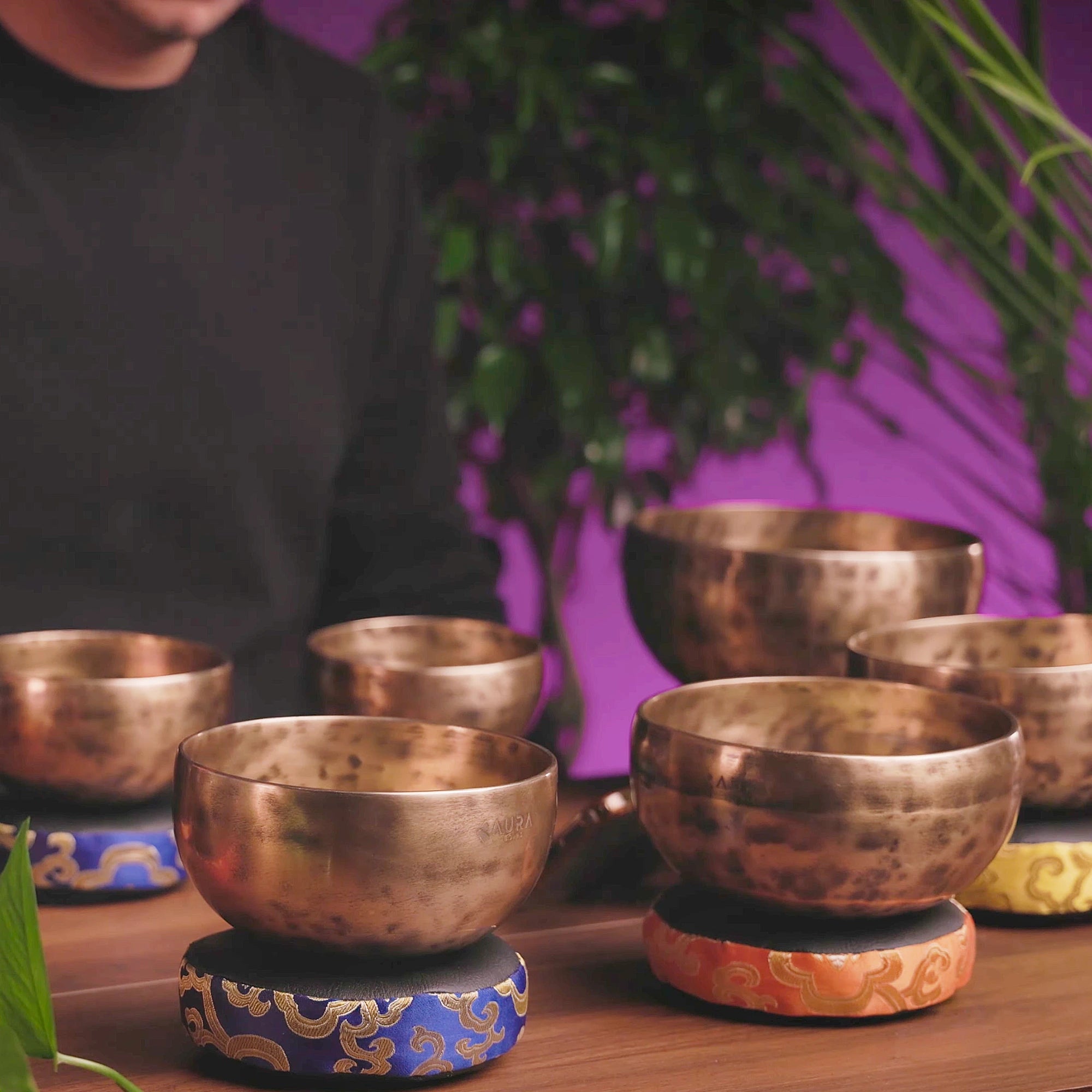 Thadobati Tibetan Singing Bowl TH212 - 6", D4 & G#5.