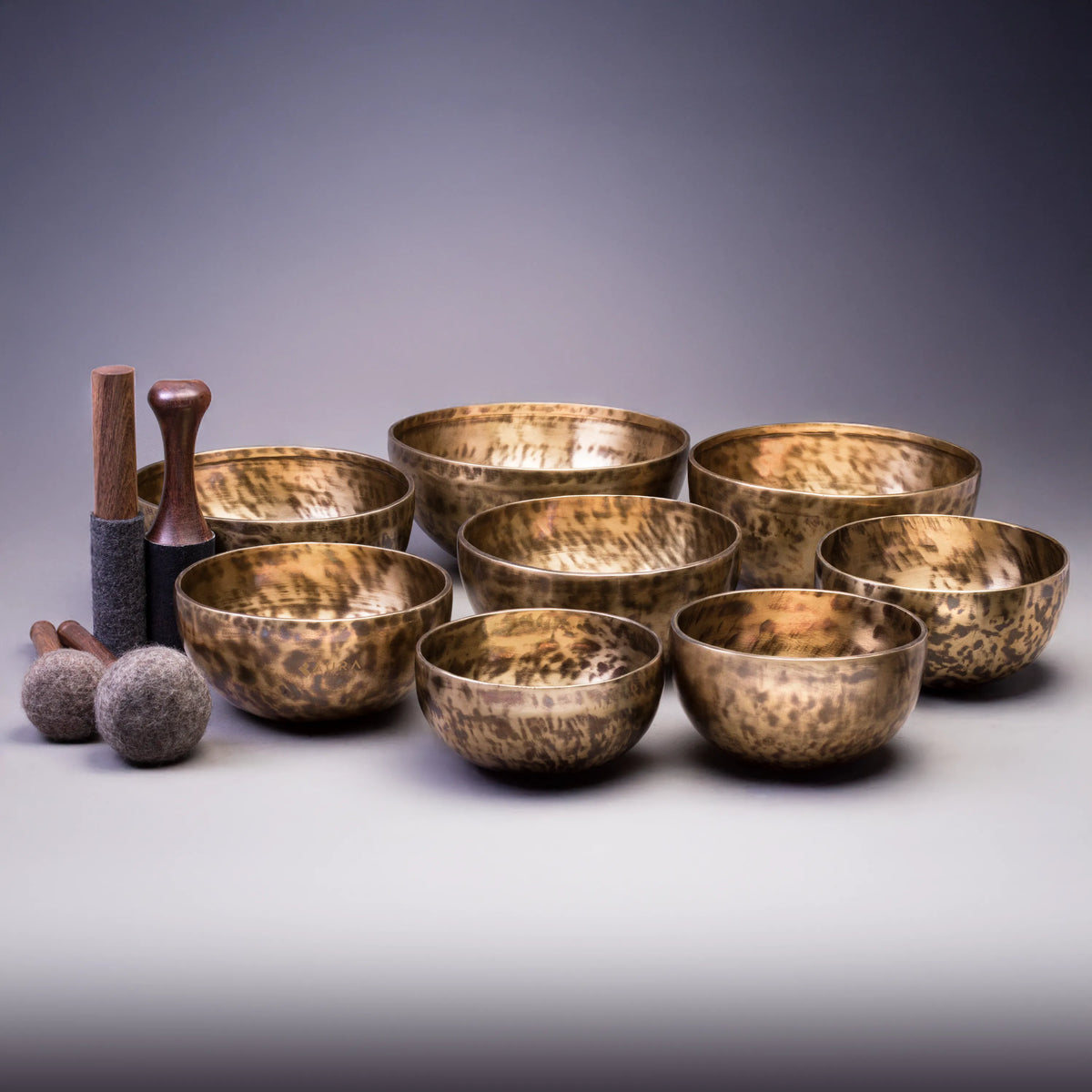 Master Practitioners Choice – 8 pc. Chakra-tuned Tibetan Singing Bowl Set MC8S-22